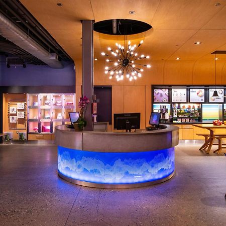 Отель Aloft Лексингтон Экстерьер фото