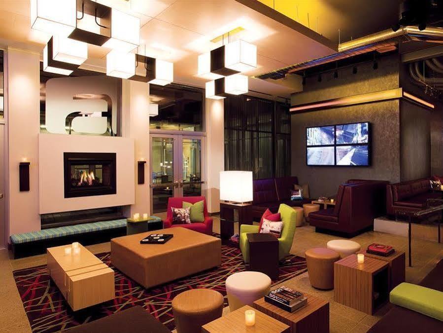 Отель Aloft Лексингтон Экстерьер фото